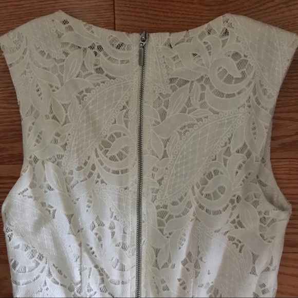 H&M Lace Dress - Picture 3 of 3